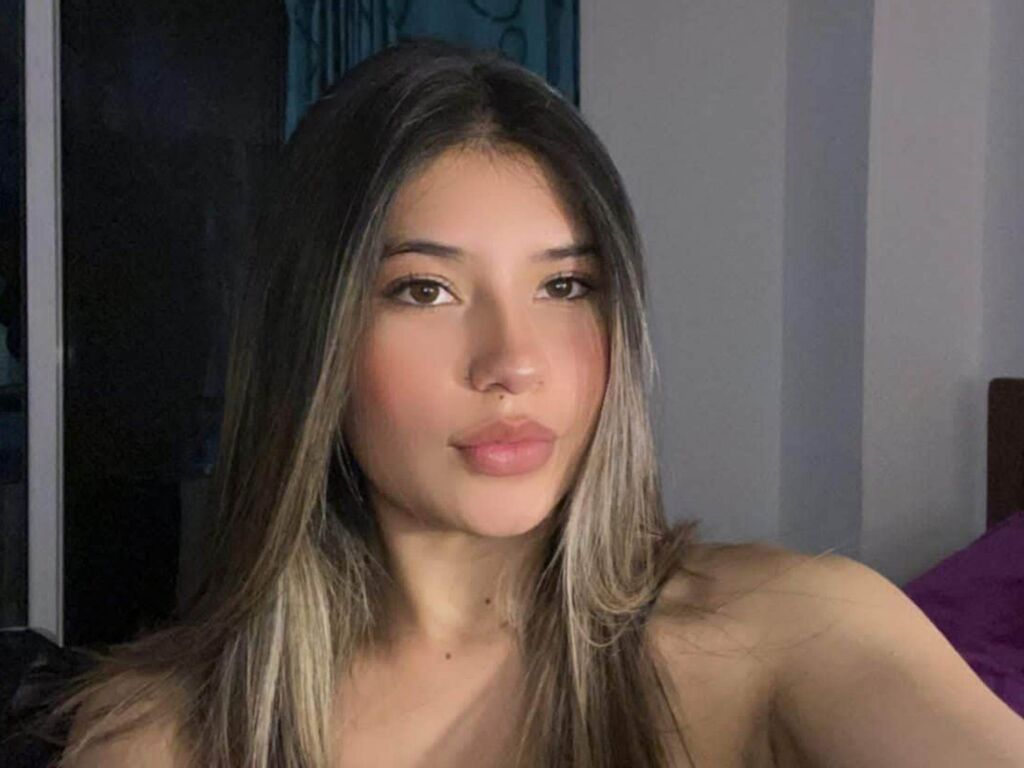 Amber Cifuentes Picture